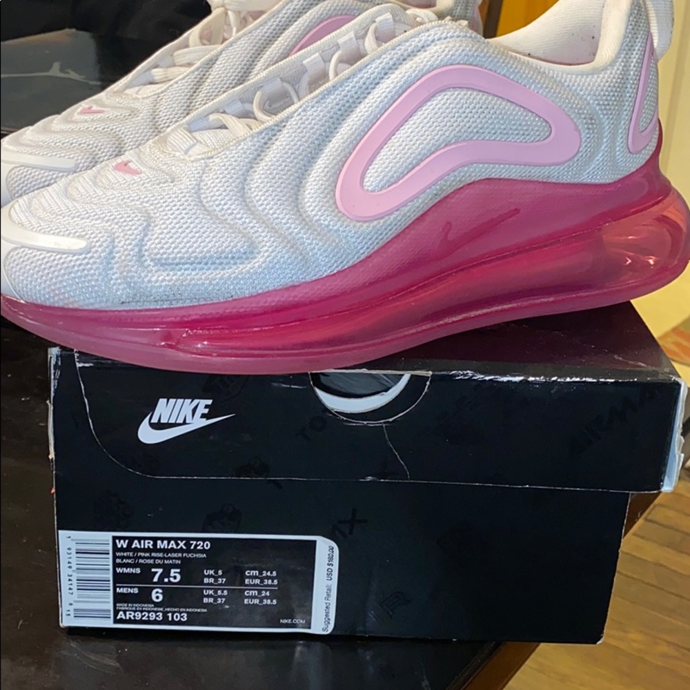 Women’s Air Max 720
